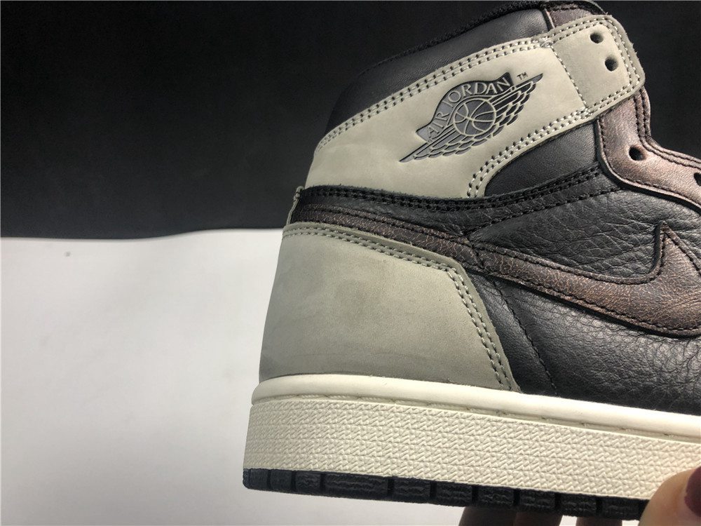 Air Jordan 1 High OG Patina 555088-033